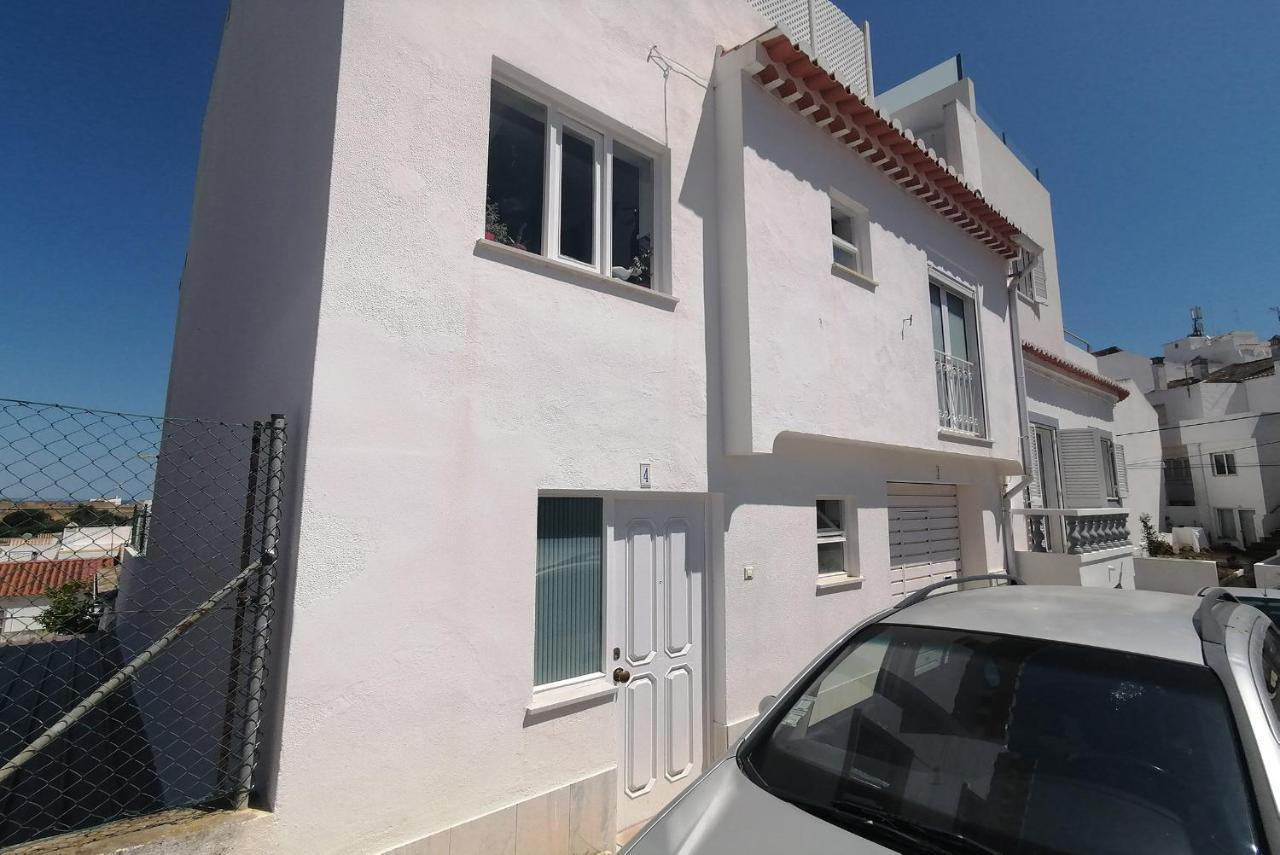 A20 - Lagos Town Bedroom Exterior foto